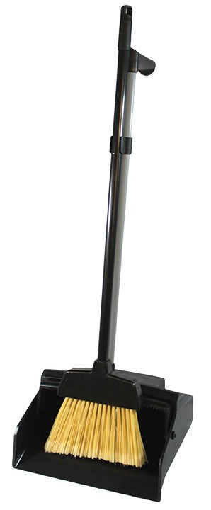SYNTHETIC LOBBY BROOM BLACK, ANGLED